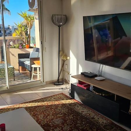 Appartement Vue Mer Sur Les Hauteurs De นีซ ภายนอก รูปภาพ