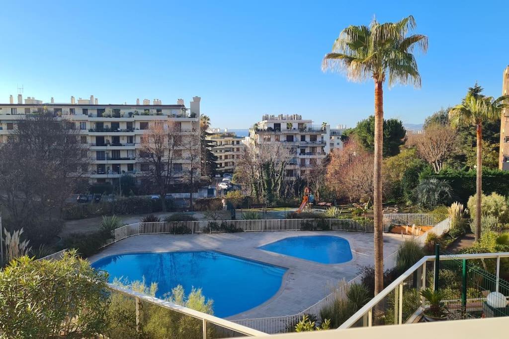 Appartement Vue Mer Sur Les Hauteurs De นีซ ภายนอก รูปภาพ